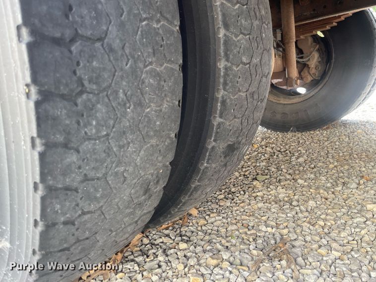 image for item NH9741 2008 Blue Bird  school bus