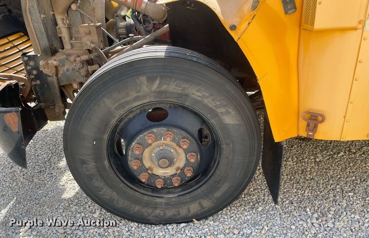 image for item NH9741 2008 Blue Bird  school bus