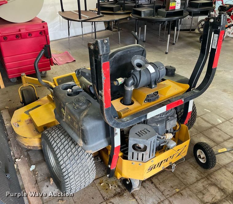 image for item NH9742 Hustler Super Z 928036A  ZTR lawn mower