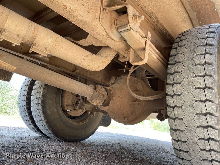 image for item NH9746 2000 Blue Bird  school bus