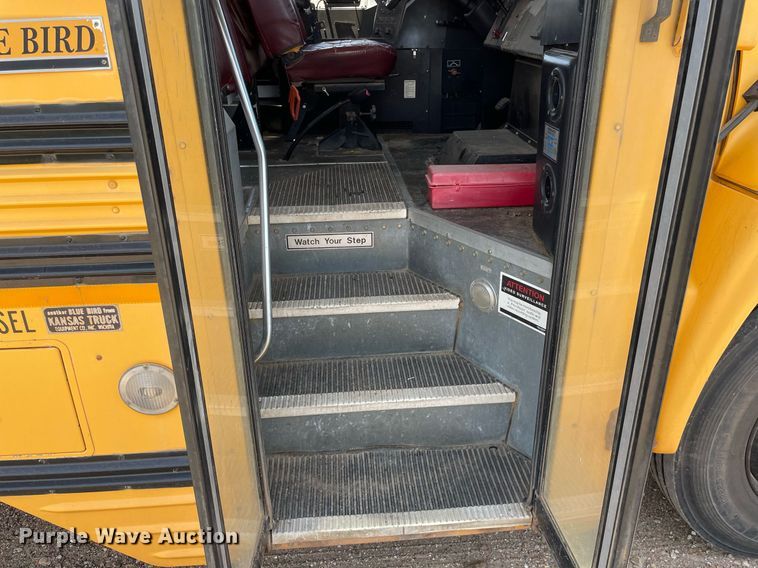 image for item NH9746 2000 Blue Bird  school bus