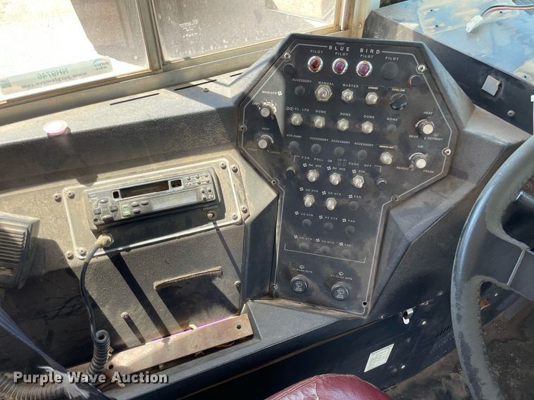 image for item NH9746 2000 Blue Bird  school bus