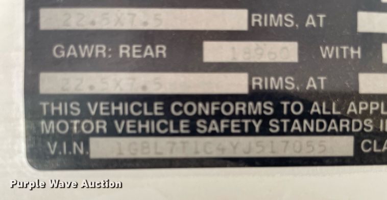 image for item NH9746 2000 Blue Bird  school bus