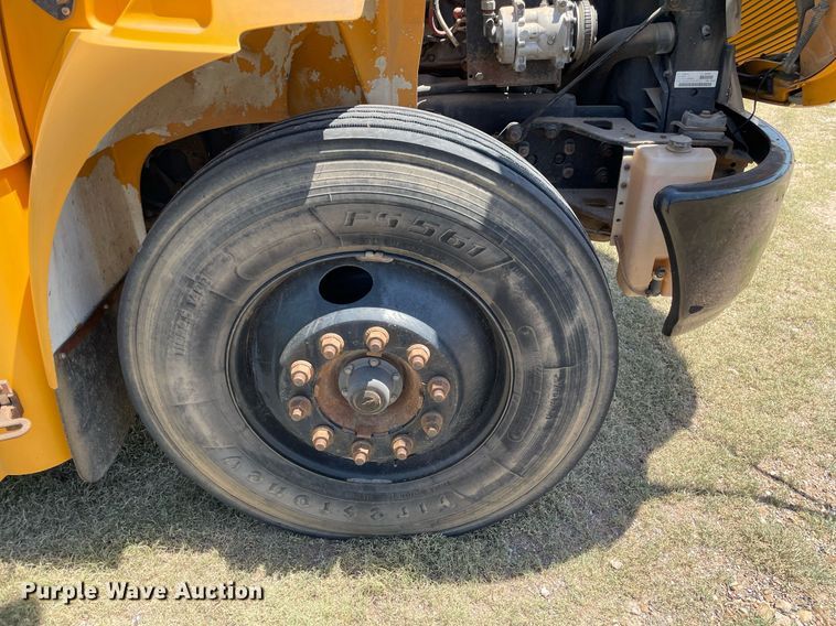 image for item NH9747 2012 IC CE  school bus