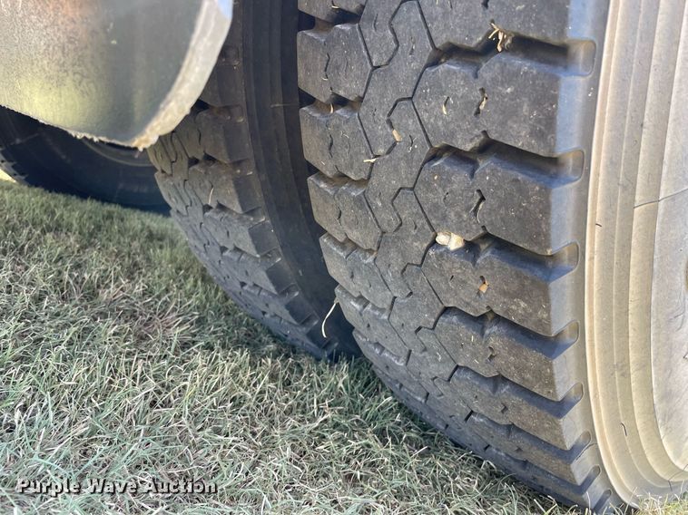 image for item NH9747 2012 IC CE  school bus