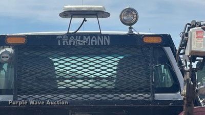 image for item NH9758 2008 Ford F650 Super Duty XL  flatbed truck