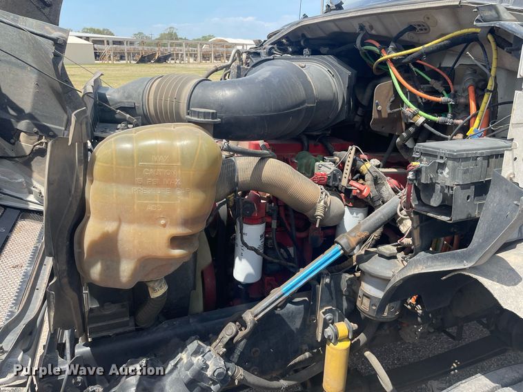 image for item NH9758 2008 Ford F650 Super Duty XL  flatbed truck