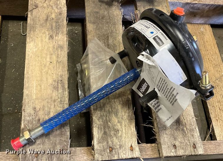 image for item NH9762 (4) air brake pods