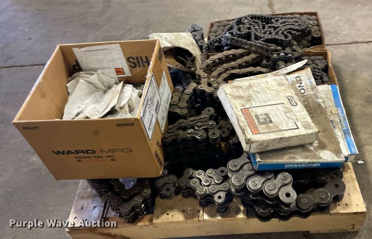 image for item NH9765 Pallet of conveyor chains