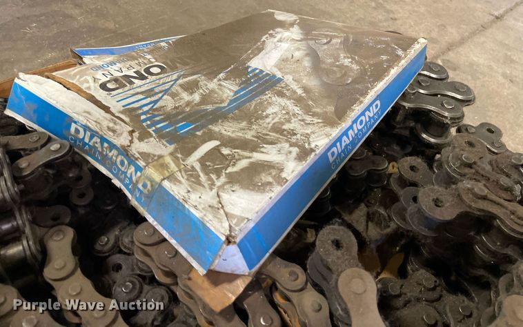 image for item NH9765 Pallet of conveyor chains