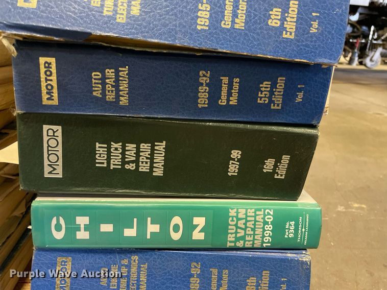 image for item NH9766 Part manuals