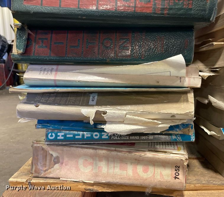 image for item NH9766 Part manuals