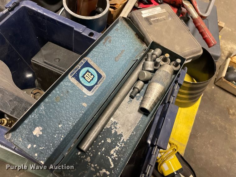 image for item NH9767 Tools