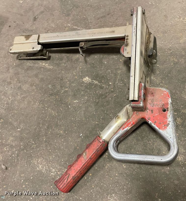 image for item NH9767 Tools