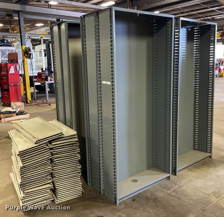 image for item NH9771 (4) shelving units