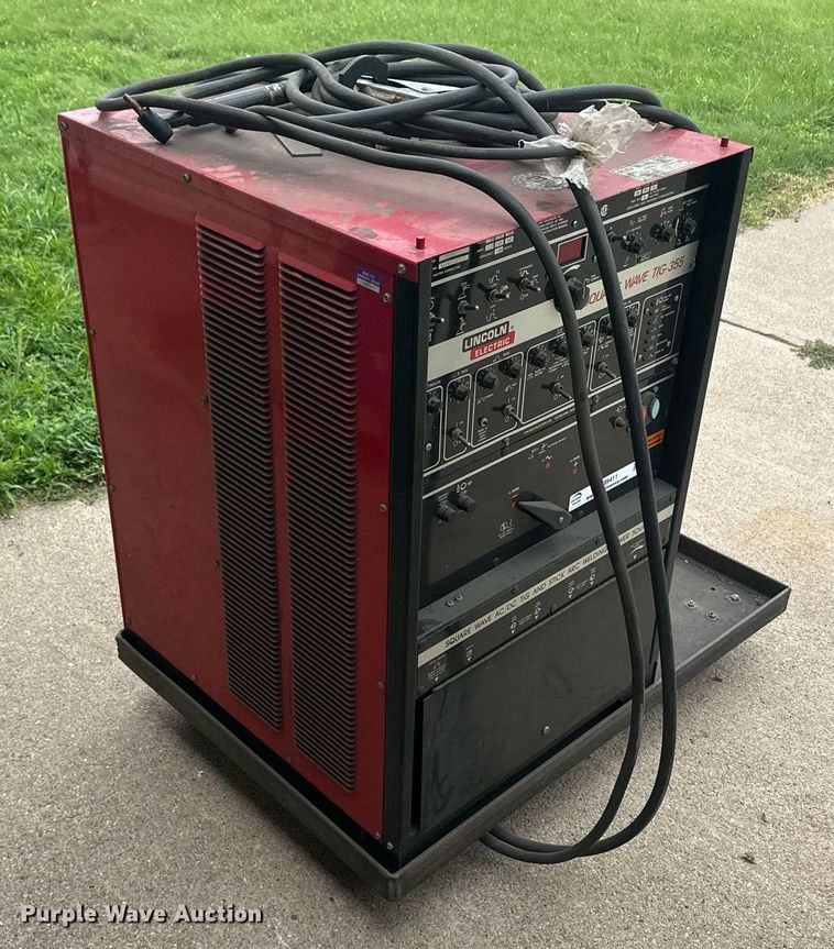 image for item NM9411 Lincoln Electric Square Wave TIG 355  welder