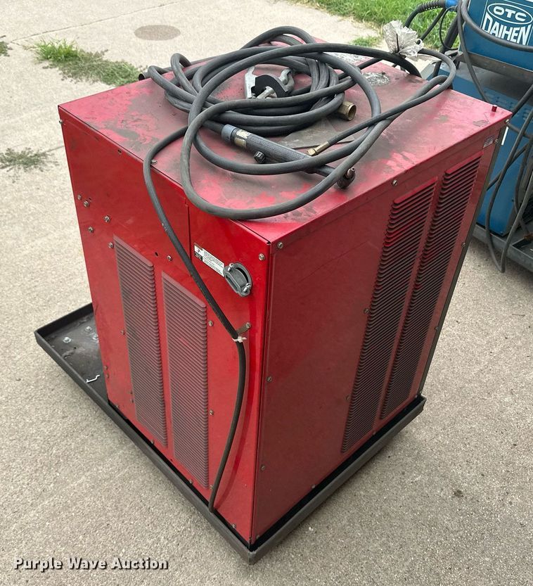 image for item NM9411 Lincoln Electric Square Wave TIG 355  welder