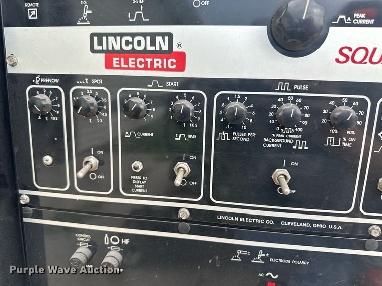 image for item NM9411 Lincoln Electric Square Wave TIG 355  welder