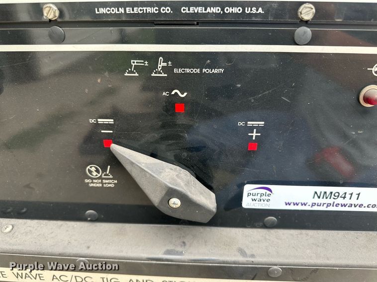 image for item NM9411 Lincoln Electric Square Wave TIG 355  welder