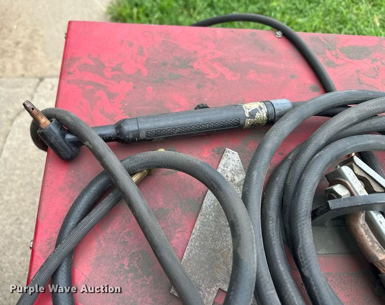 image for item NM9411 Lincoln Electric Square Wave TIG 355  welder