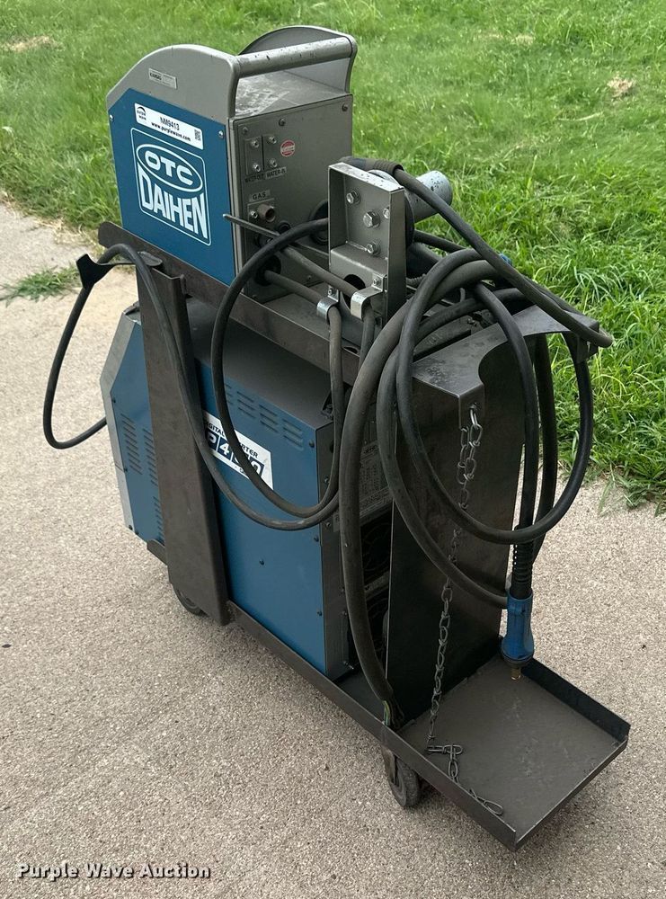 image for item NM9413 OTC DP 400  welder