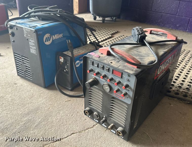 image for item NM9415 (3) welders