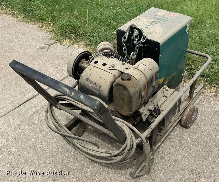 image for item NM9423 Air Products AC180AGEL  welder/generator