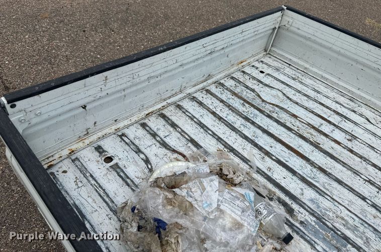 image for item NM9424 2002 Mitsubishi Minicab  mini truck