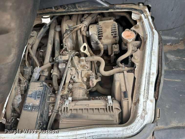 image for item NM9424 2002 Mitsubishi Minicab  mini truck