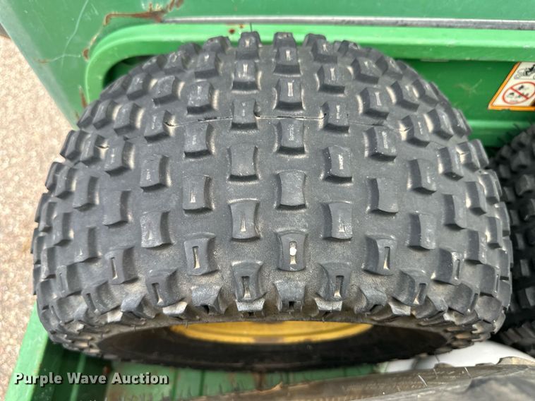 image for item NM9425 2005 John Deere Gator  utility vehicle