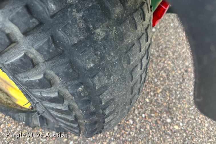 image for item NM9425 2005 John Deere Gator  utility vehicle