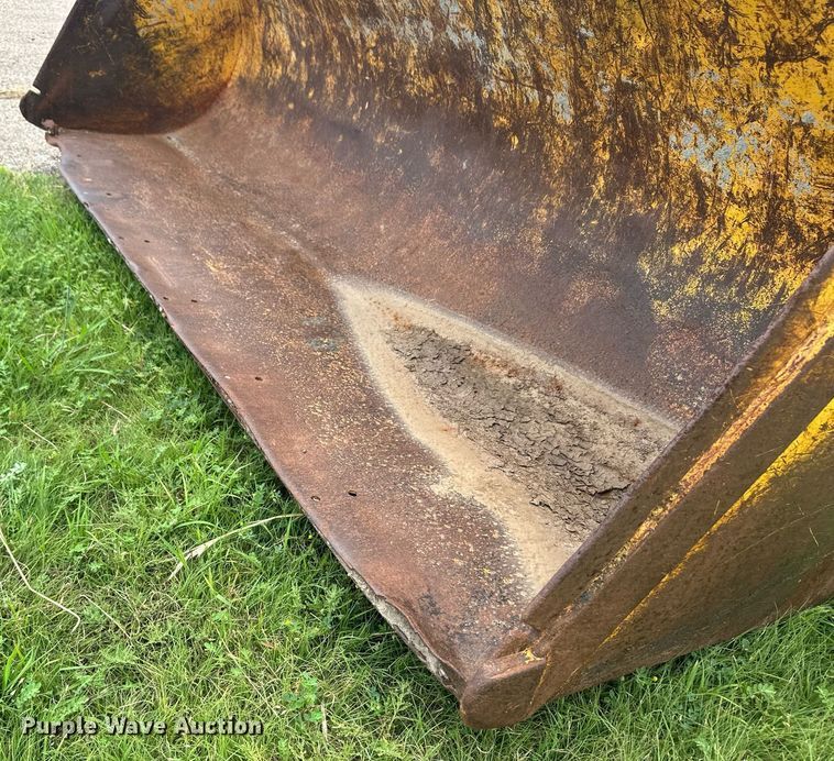 image for item NM9426 John Deere  backhoe