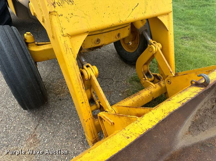 image for item NM9426 John Deere  backhoe