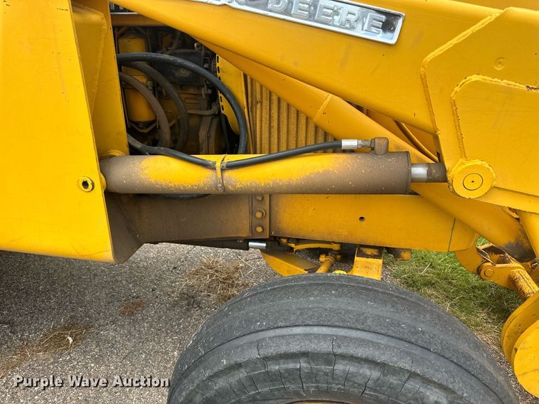 image for item NM9426 John Deere  backhoe