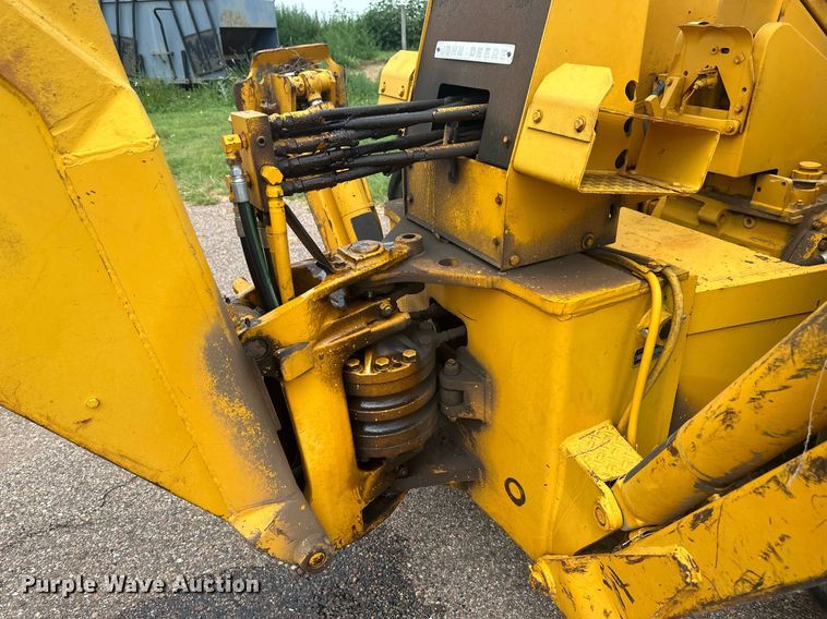 image for item NM9426 John Deere  backhoe