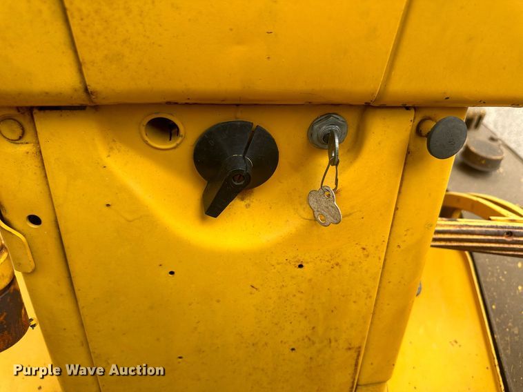 image for item NM9426 John Deere  backhoe