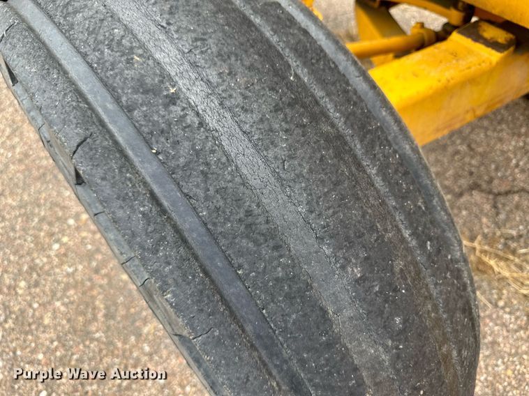 image for item NM9426 John Deere  backhoe