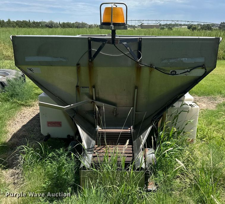 image for item NM9430 Monroe  spreader