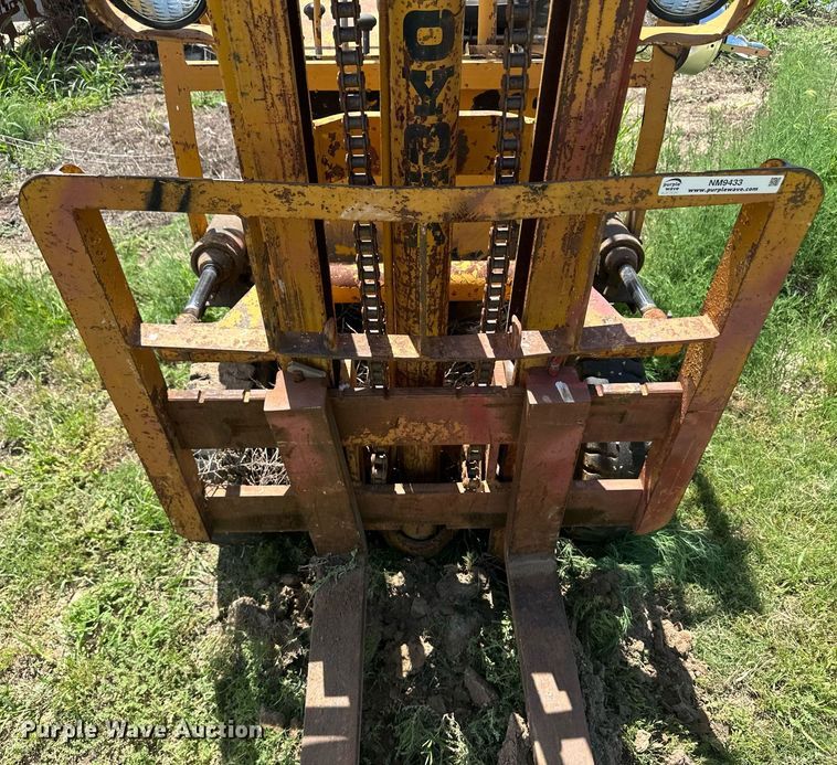 image for item NM9433 Toyota  forklift