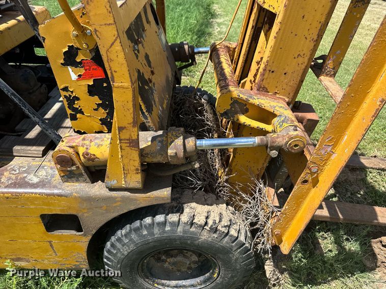 image for item NM9433 Toyota  forklift