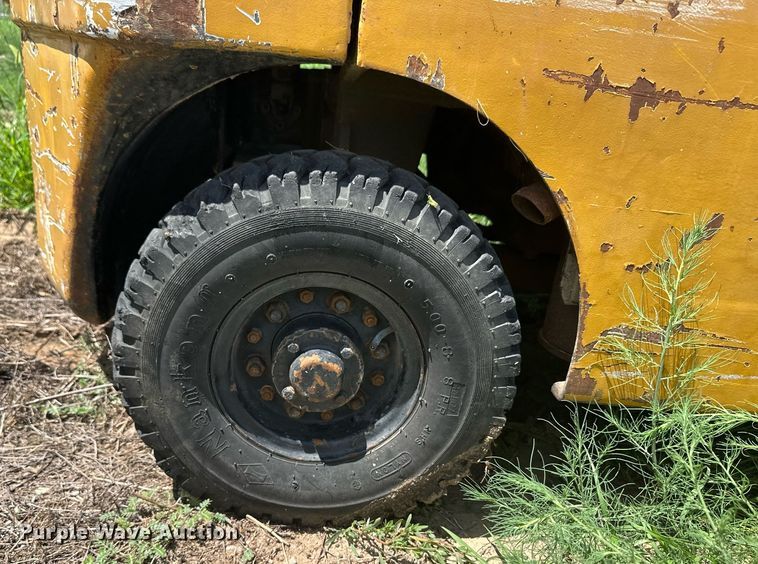 image for item NM9433 Toyota  forklift