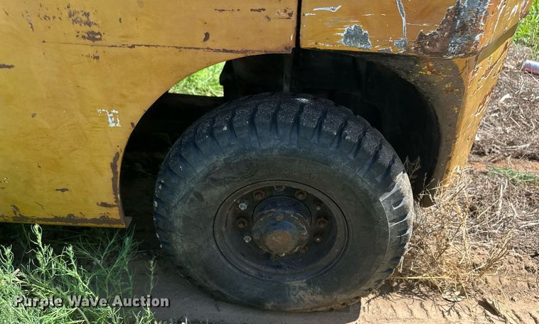 image for item NM9433 Toyota  forklift