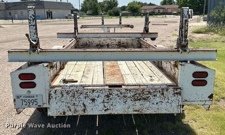 image for item NM9434 1991 Kief  pole trailer