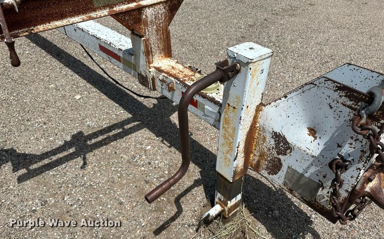 image for item NM9434 1991 Kief  pole trailer