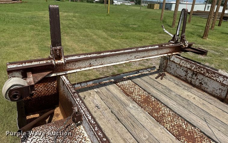 image for item NM9434 1991 Kief  pole trailer