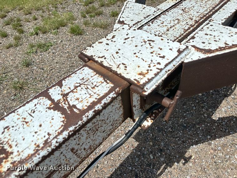 image for item NM9434 1991 Kief  pole trailer