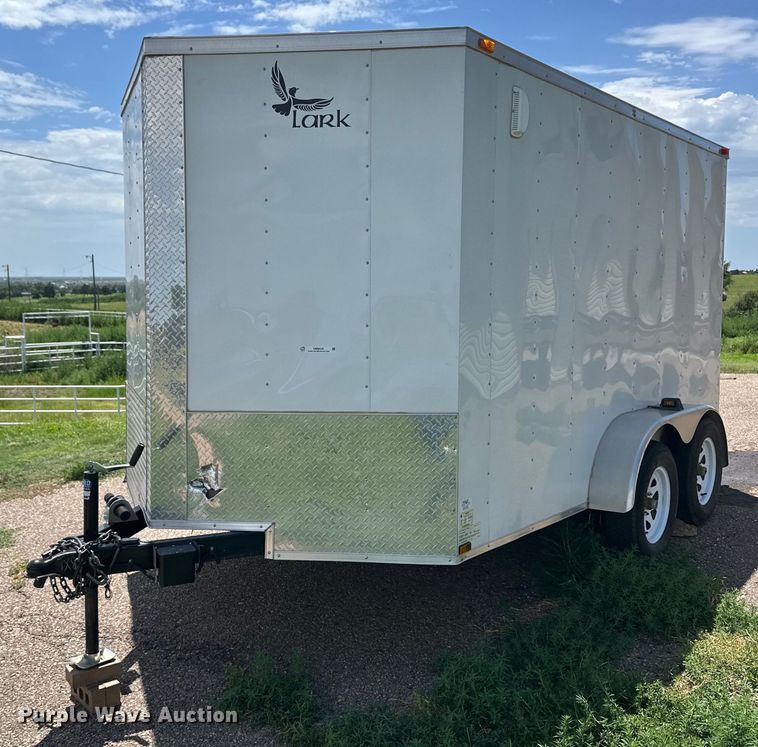 image for item NM9435 2015 Lark United Manufacturing  enclosed cargo trailer