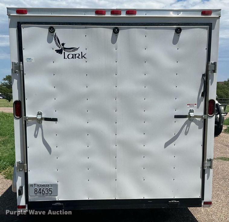 image for item NM9435 2015 Lark United Manufacturing  enclosed cargo trailer