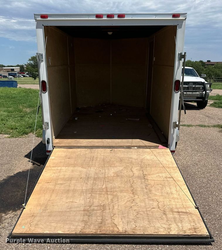 image for item NM9435 2015 Lark United Manufacturing  enclosed cargo trailer