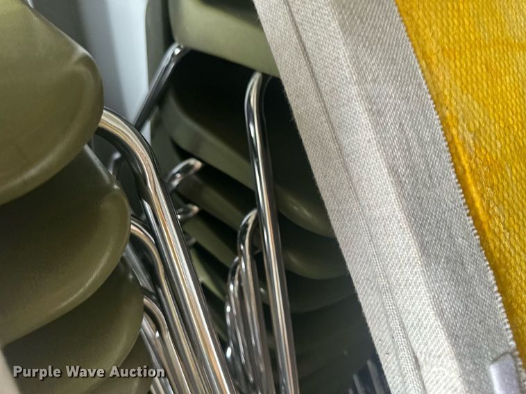 image for item NM9449 Storage container